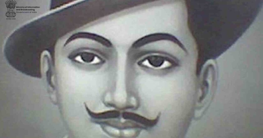 Some Lines Essay on Bhagat Singh for Students of Class 4 to 8