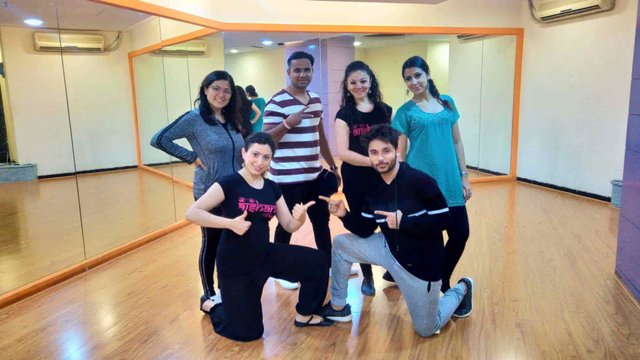 jojo dance academy team 