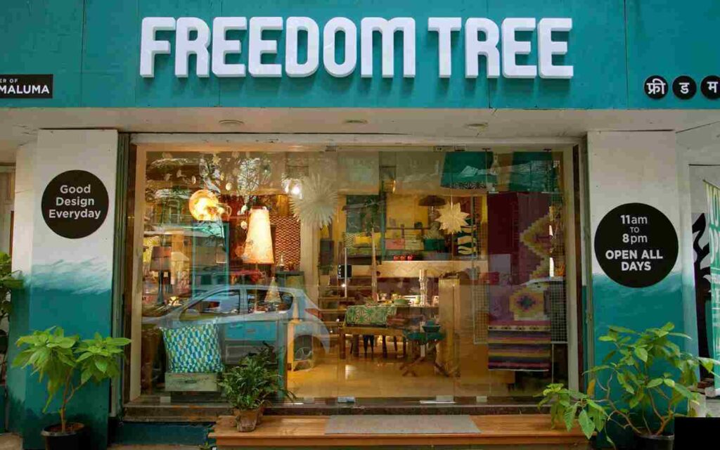Freedom Tree-Design Studio Exterior 