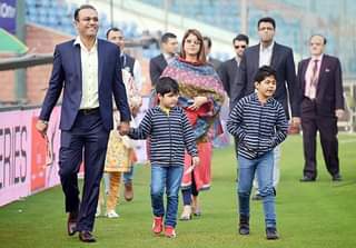 Aryavir Sehwag with his family on ground