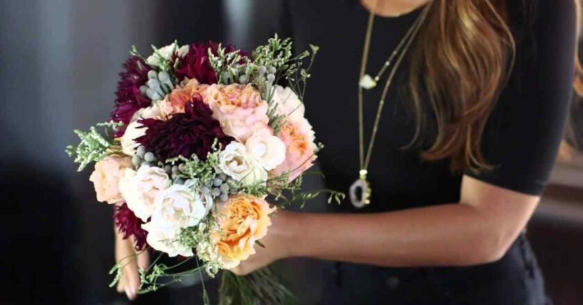 7 Reasons Why Do People Purchase Bouquets?
